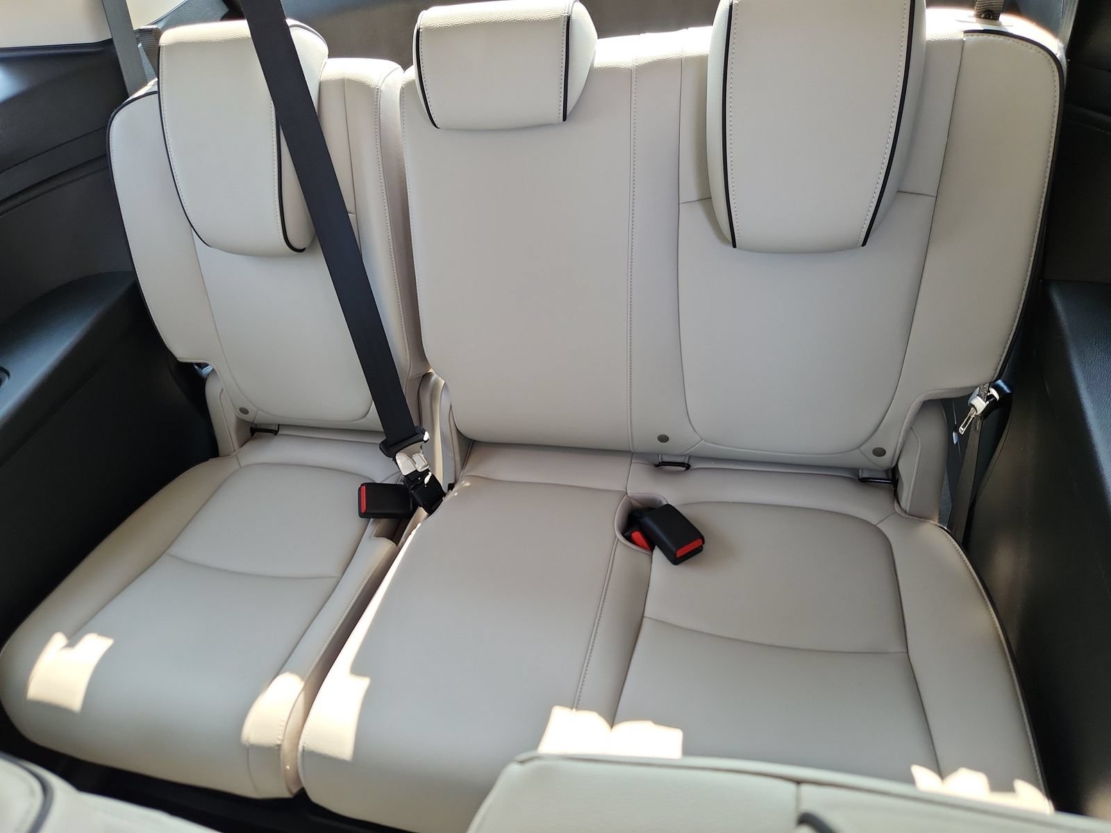 Certified 2025 Honda Odyssey Touring image 12