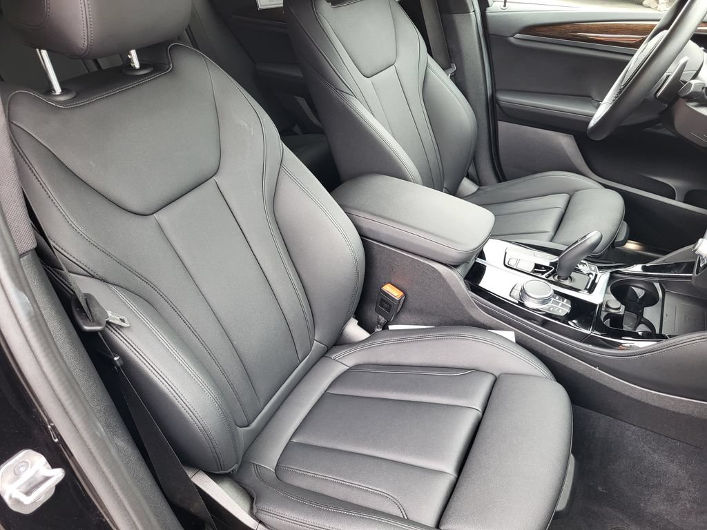 Used 2021 BMW X4 M40i AWD/4WD image 23