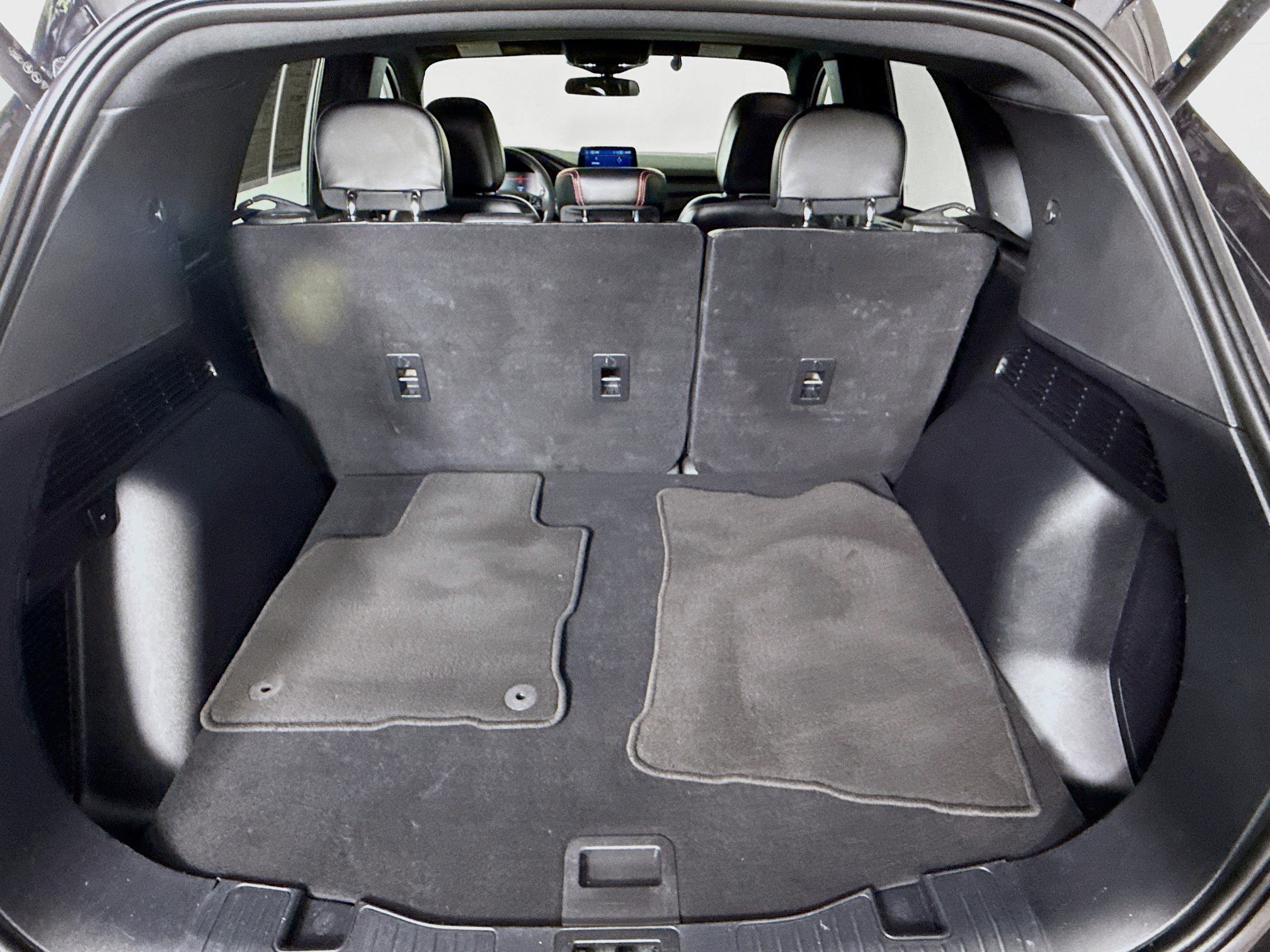 Used 2024 Ford Escape ST-Line image 31