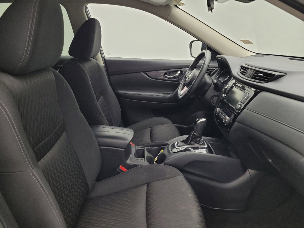 Used 2020 Nissan Rogue SV AWD/4WD image 21