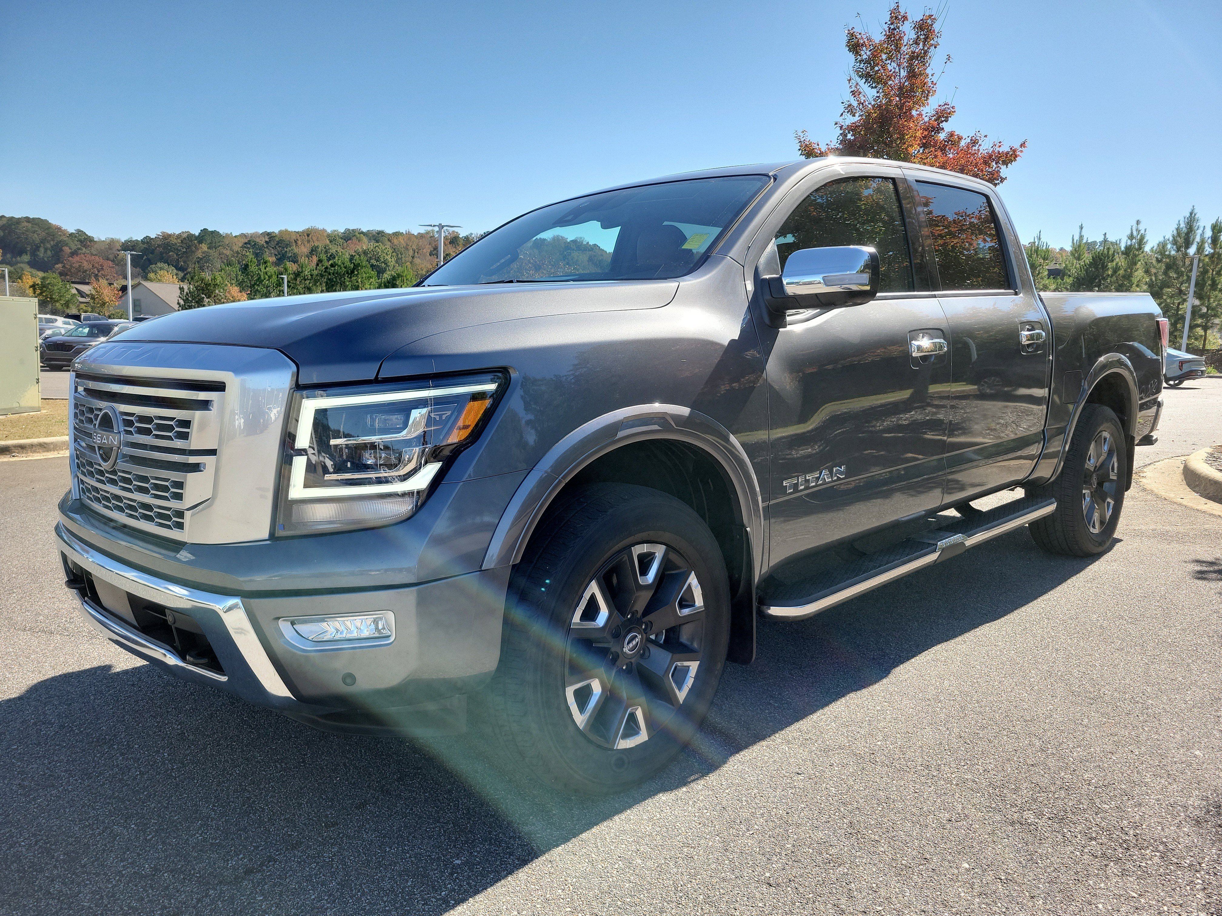 Used 2023 Nissan Titan Platinum Reserve w/ Moonroof Package image 23