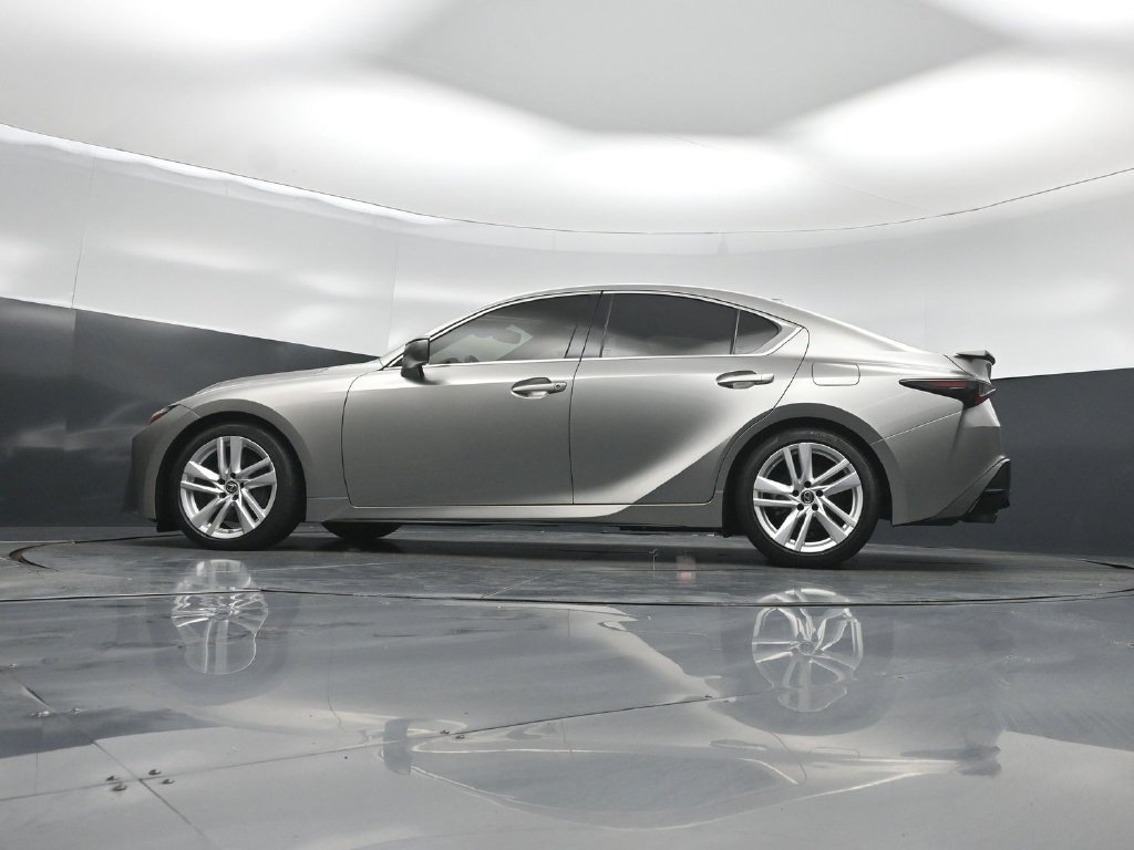 Used 2021 Lexus IS 300 w/ Accessory Package RWD image 7