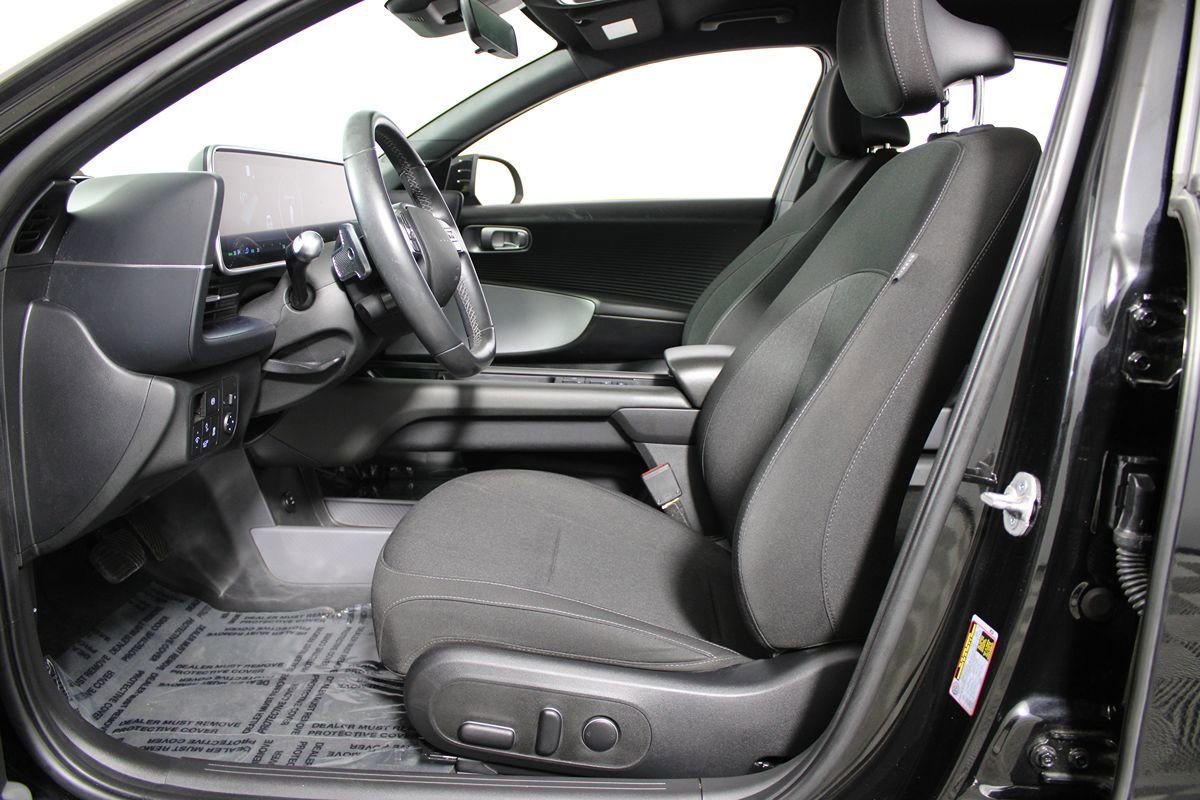 Used 2024 Hyundai Ioniq 6 SE AWD/4WD image 8