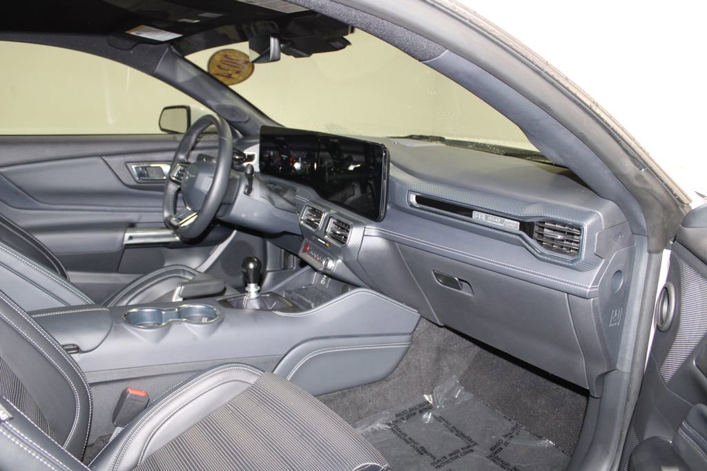 Used 2024 Ford Mustang GT Premium w/ GT Performance Package image 27