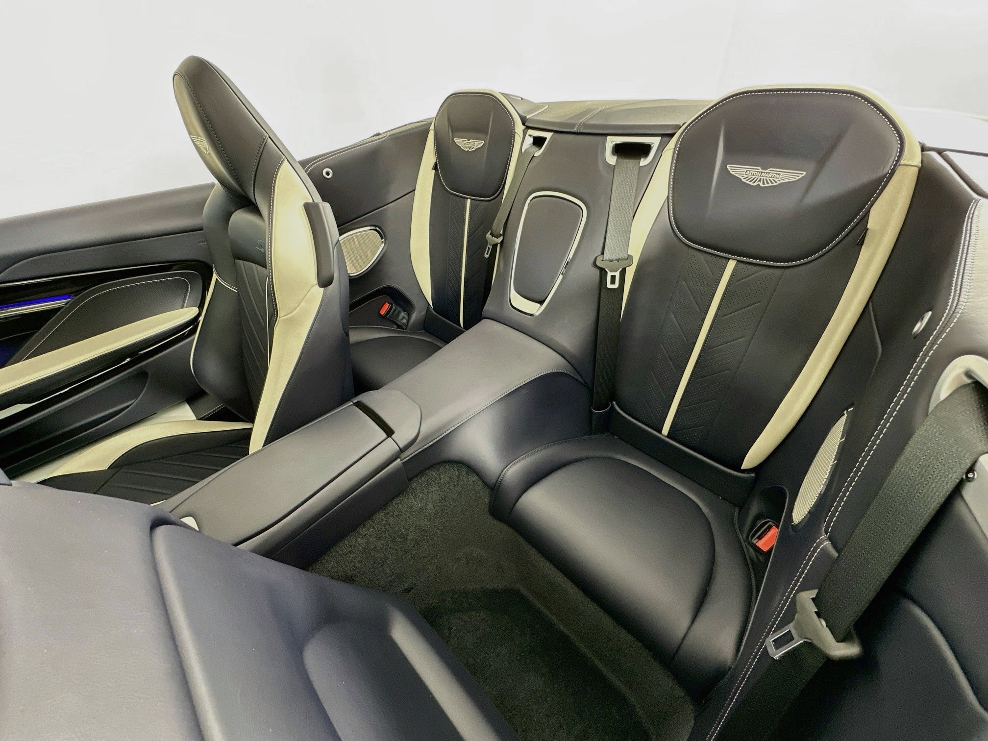 New 2026 Aston Martin DB12 Convertible RWD image 23