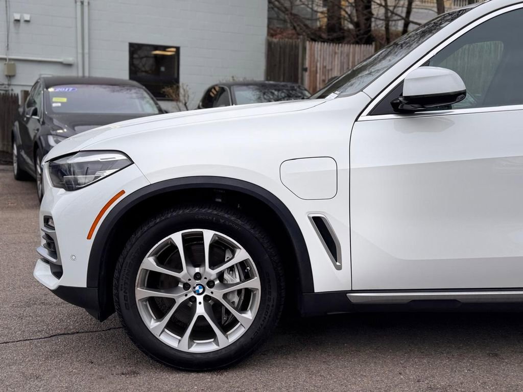 Used 2021 BMW X5 xDrive45e w/ Premium Package 3 image 10