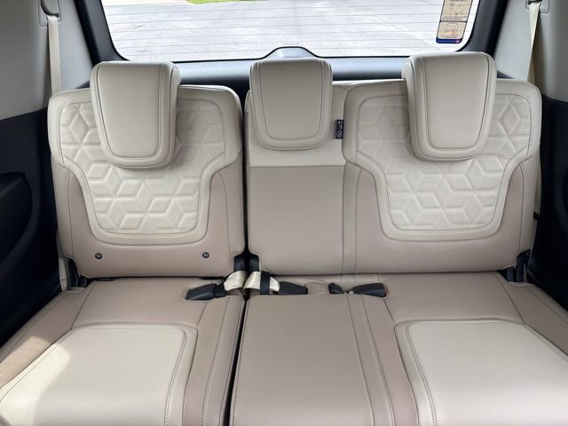 New 2026 Nissan Armada Platinum RWD image 12