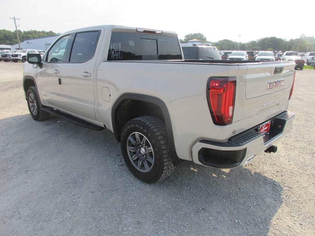 New 2026 GMC Sierra 1500 AT4 w/ AT4 Premium Package AWD/4WD image 9