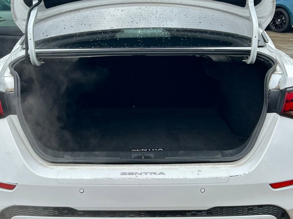 Used 2022 Nissan Sentra S image 13
