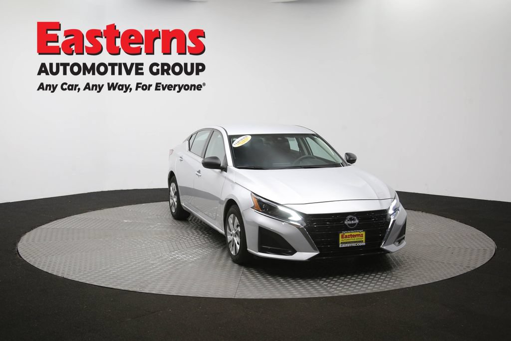 Used 2024 Nissan Altima 2.5 S FWD image 50
