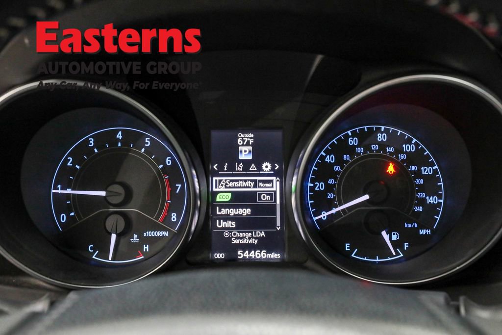 Used 2018 Toyota Corolla iM w/ Carpet Mat Package (TMS) image 17