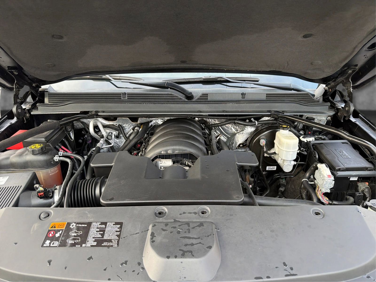 Used 2016 Cadillac Escalade Luxury image 11