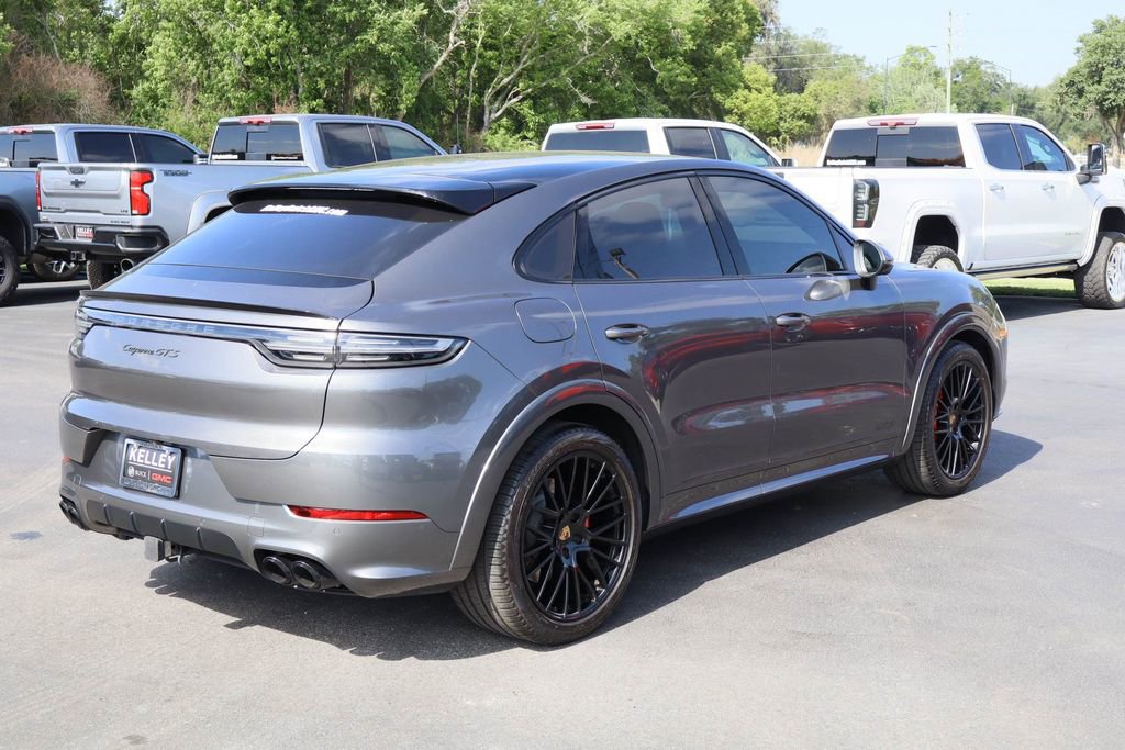 Used 2023 Porsche Cayenne GTS image 9