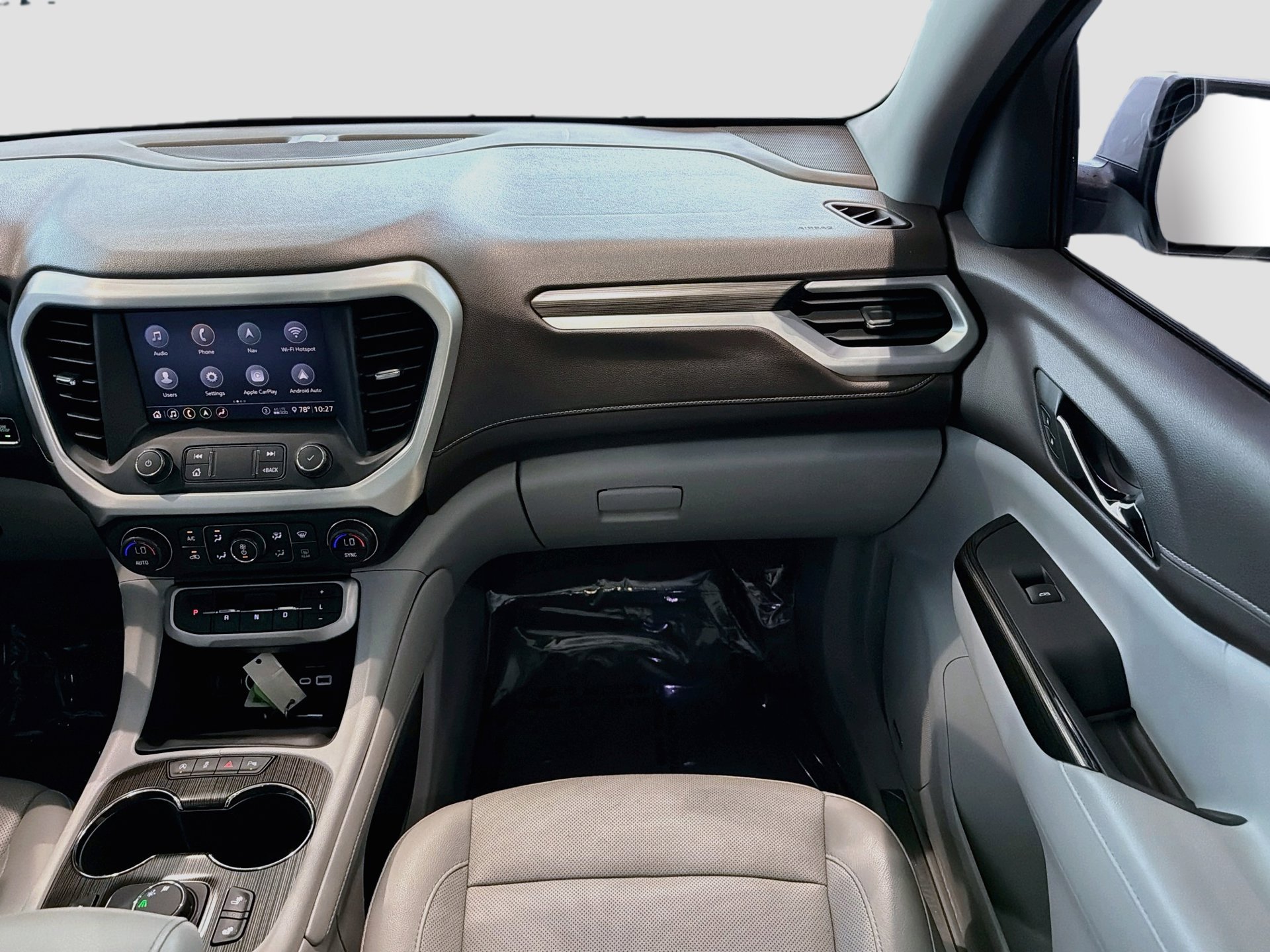 Used 2020 GMC Acadia SLT FWD image 18
