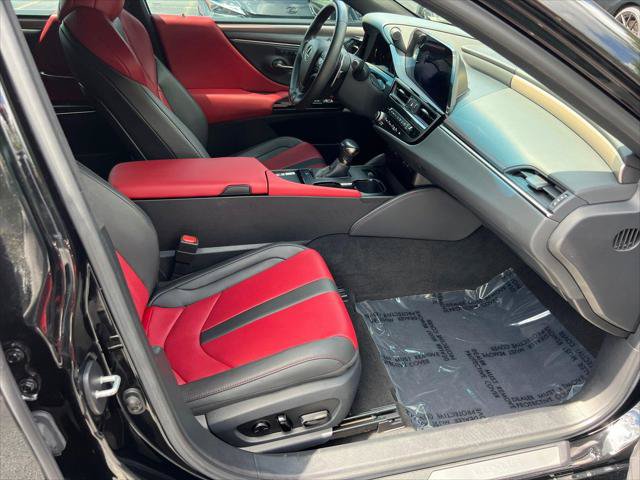 Certified 2023 Lexus ES 350 F Sport w/ Accessory Package (Z2) FWD image 13