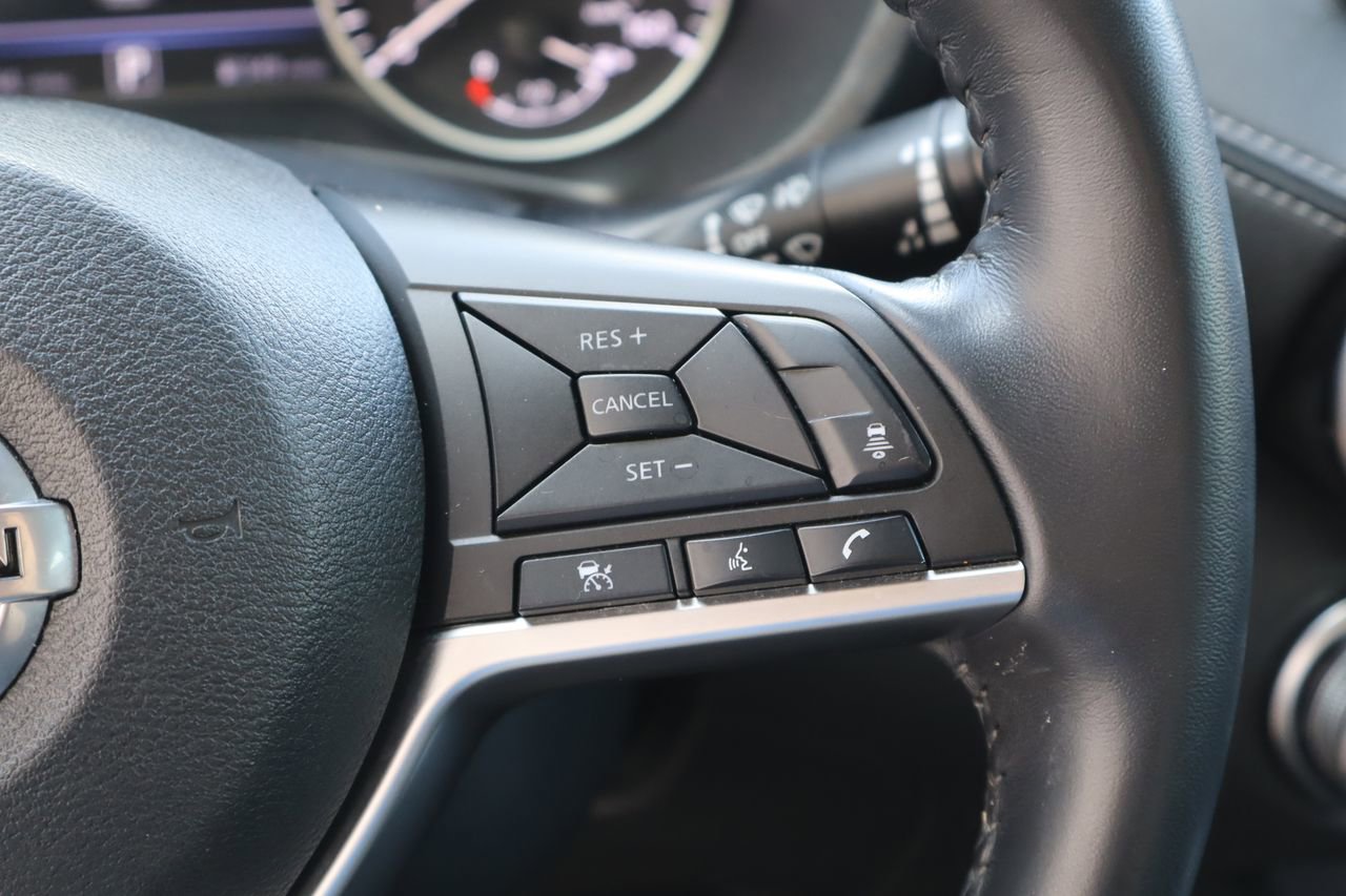 Used 2020 Nissan Sentra SV w/ Electronics Package FWD image 13