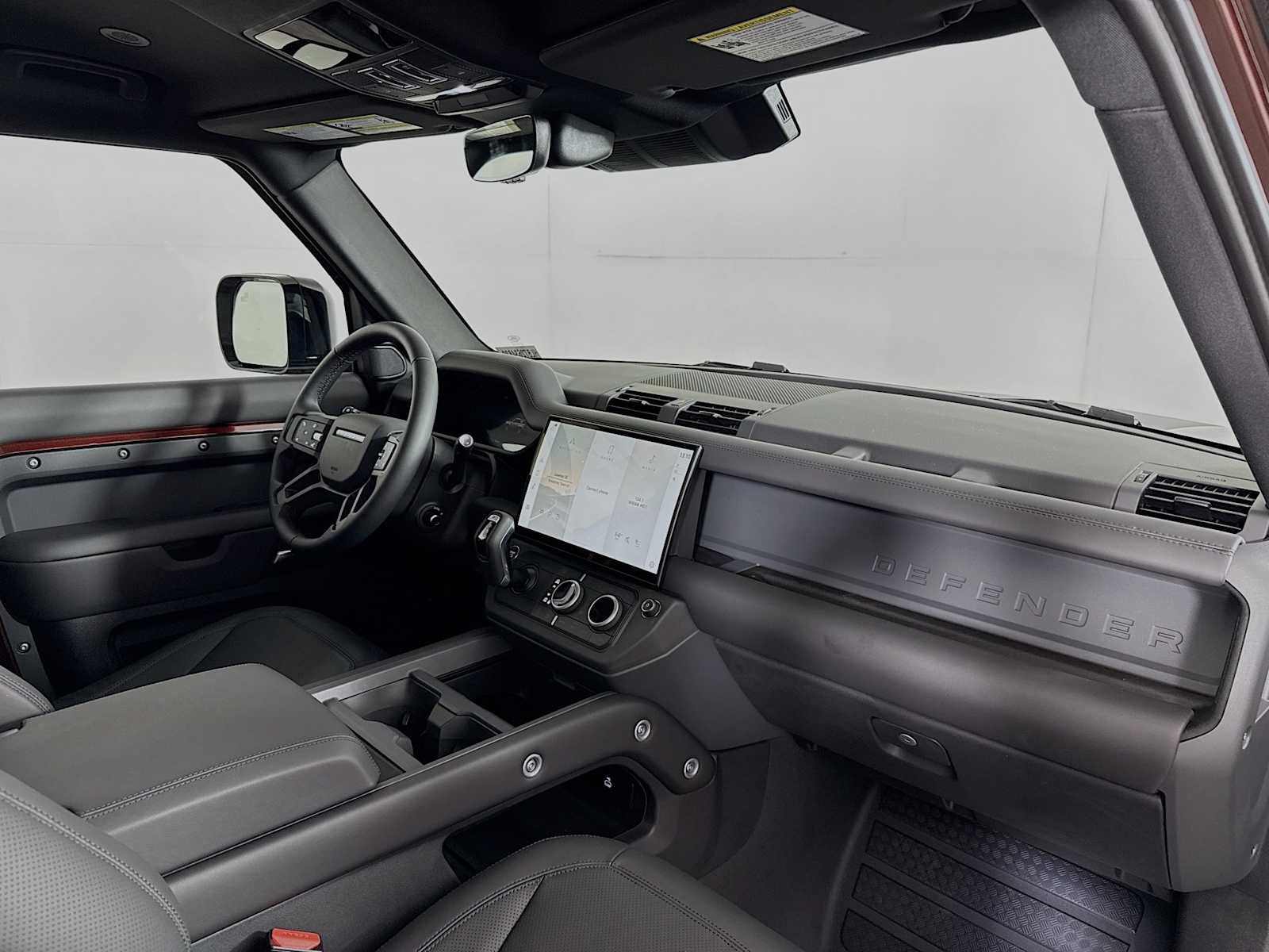 New 2026 Land Rover Defender 90 X-Dynamic SE AWD/4WD image 27
