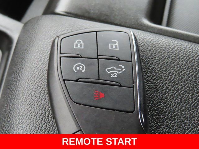 Used 2024 Chevrolet Silverado 1500 LT image 38