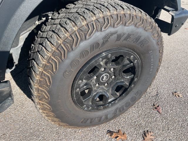 Used 2023 Ford Bronco Wildtrak image 9