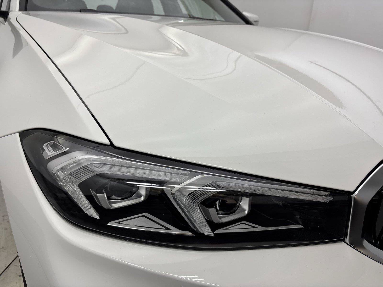New 2026 BMW 330i Sedan w/ Convenience Package RWD image 18