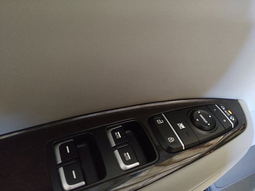 Used 2018 Kia Optima EX image 27