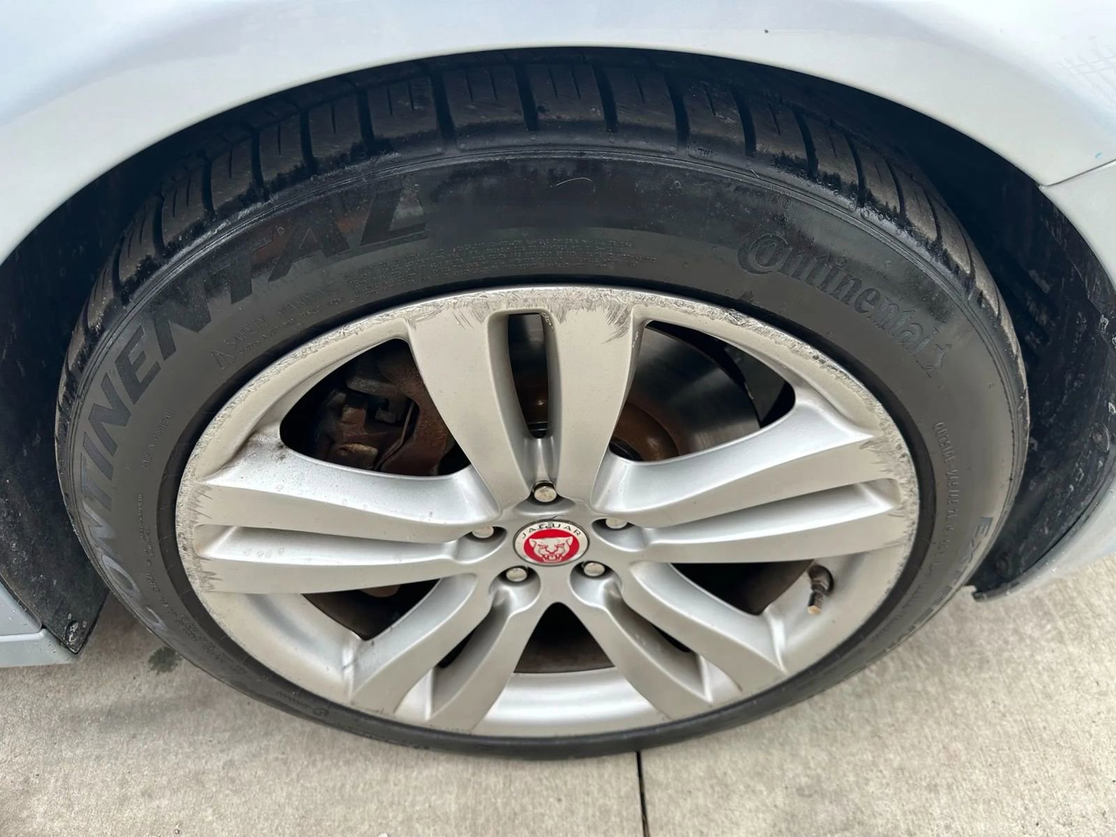 Used 2014 Jaguar XJ L Portfolio image 7