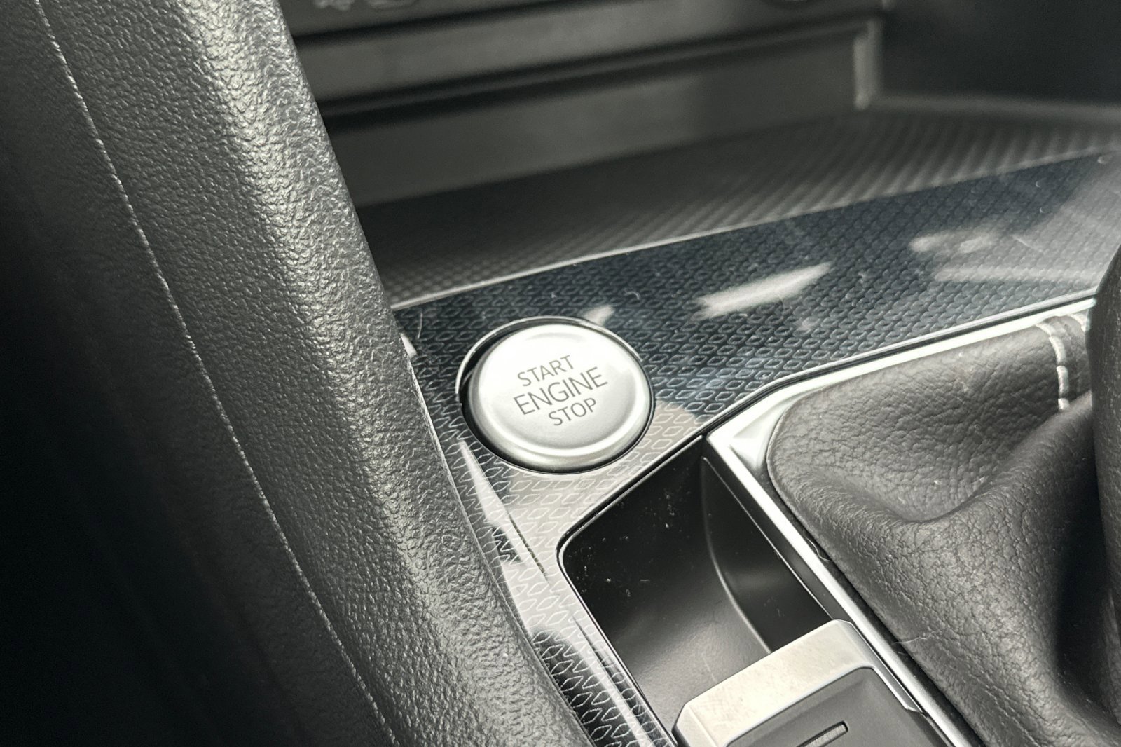 New 2026 Volkswagen Taos S image 22