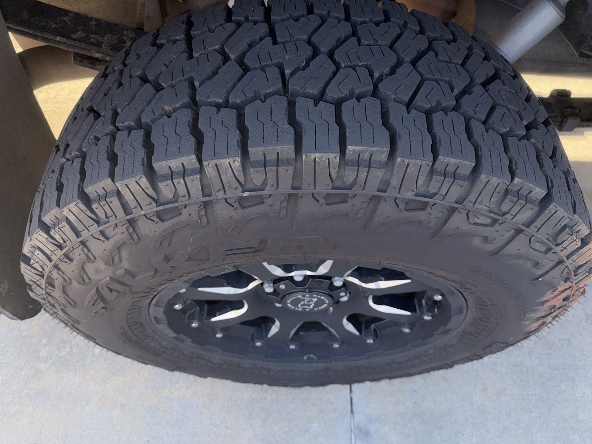 Used 2015 Ford F150 XLT w/ Equipment Group 301A Mid image 8