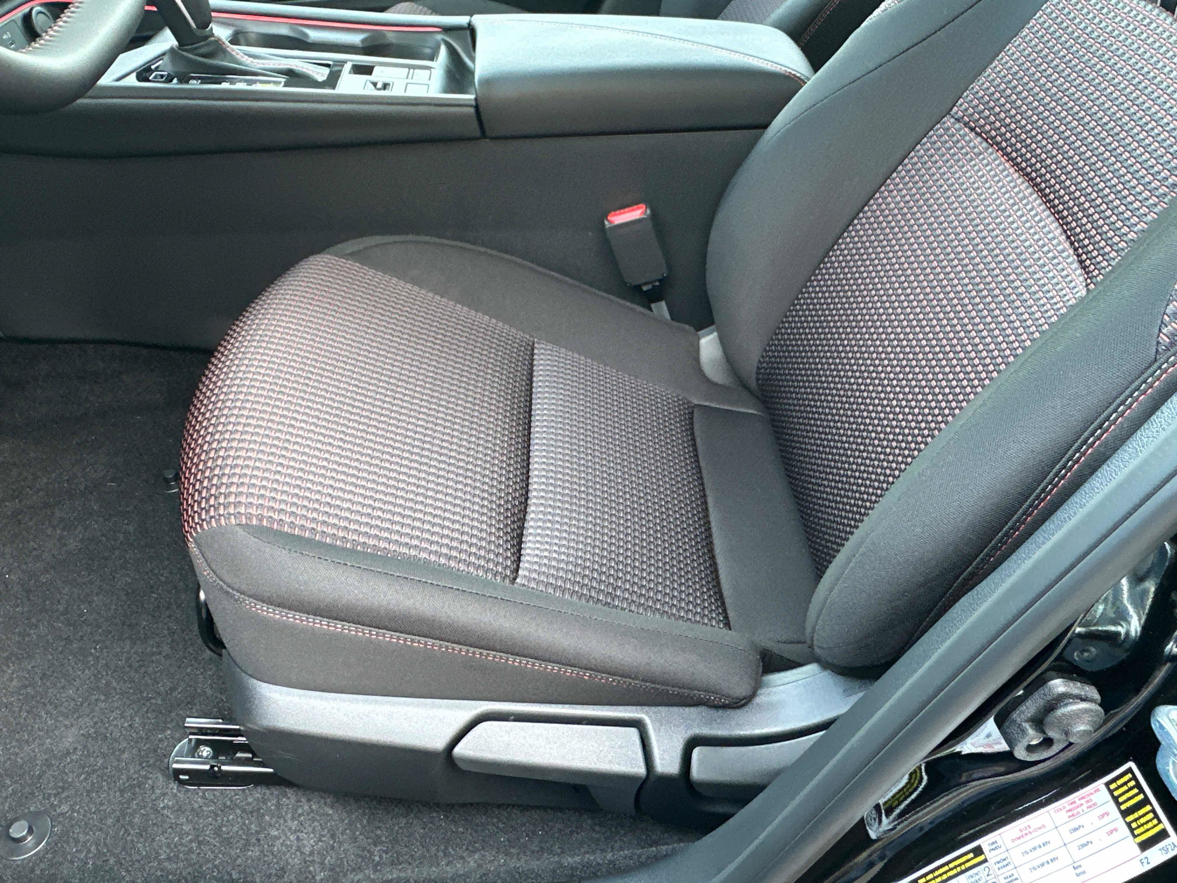 New 2026 Nissan Sentra SR w/ Floor Mat Package FWD image 22