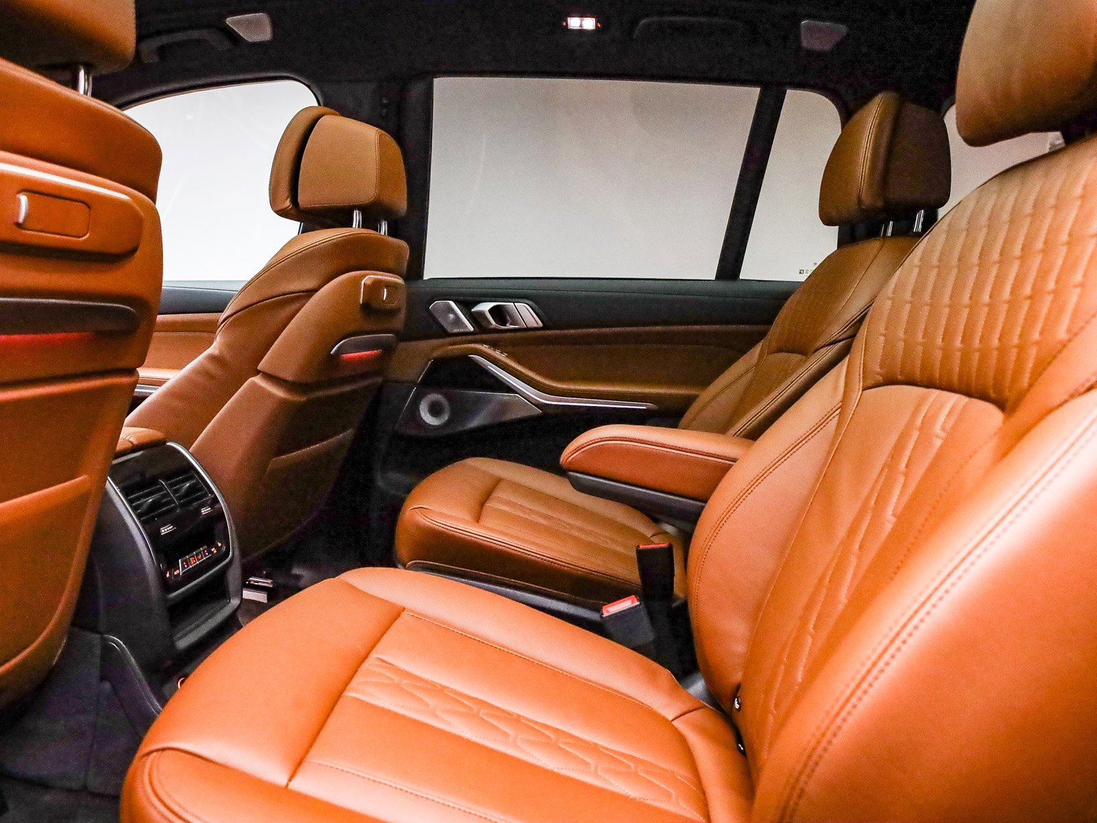 Certified 2025 BMW X7 M60i image 20