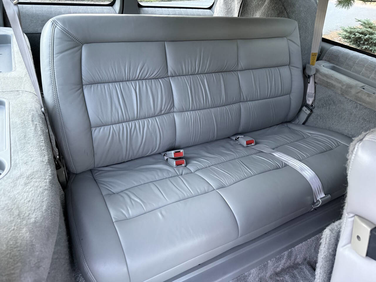 Used 1994 Chevrolet Suburban 4WD image 68