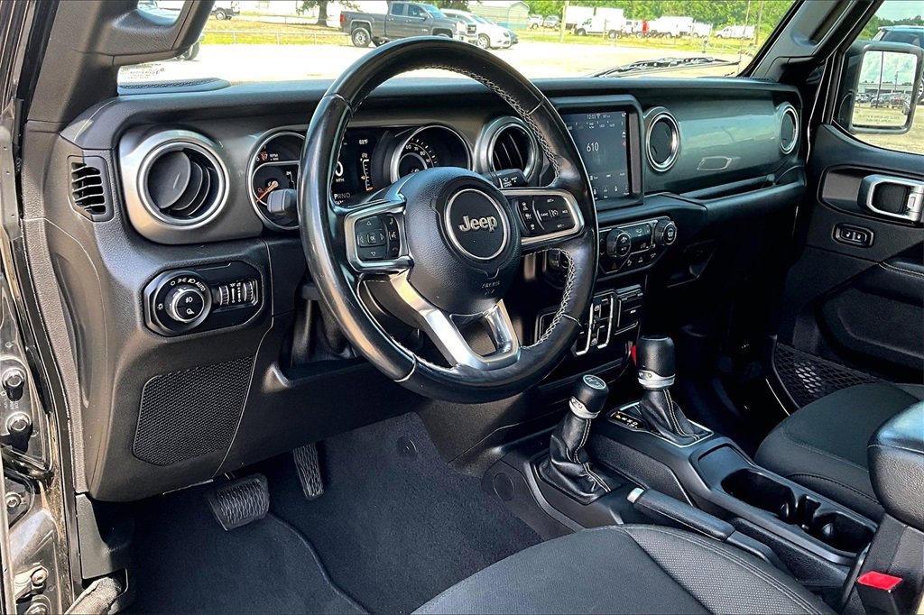 Used 2020 Jeep Gladiator Overland image 14