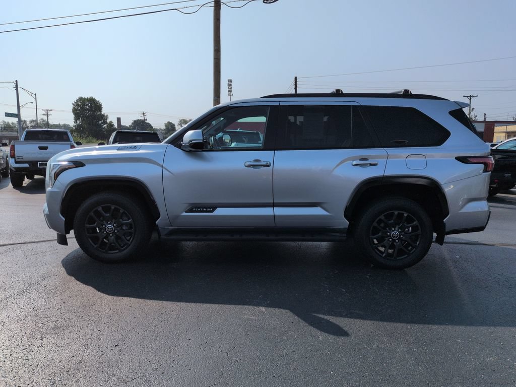 Certified 2023 Toyota Sequoia Platinum AWD/4WD image 2