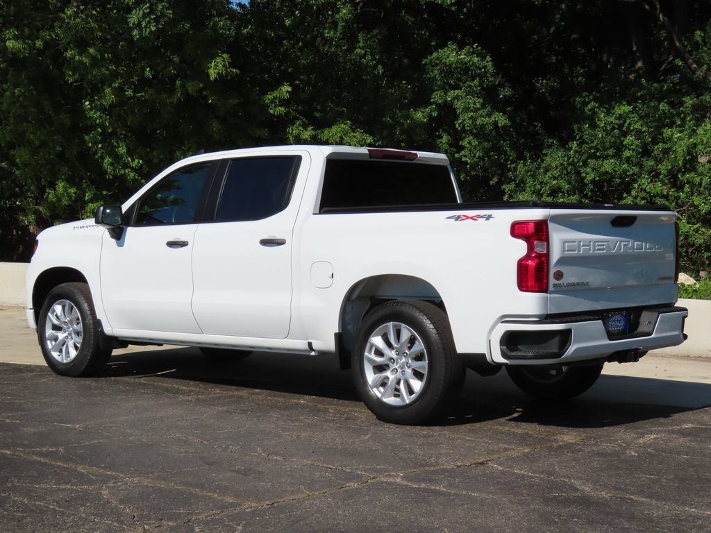 Certified 2022 Chevrolet Silverado 1500 Custom AWD/4WD image 24