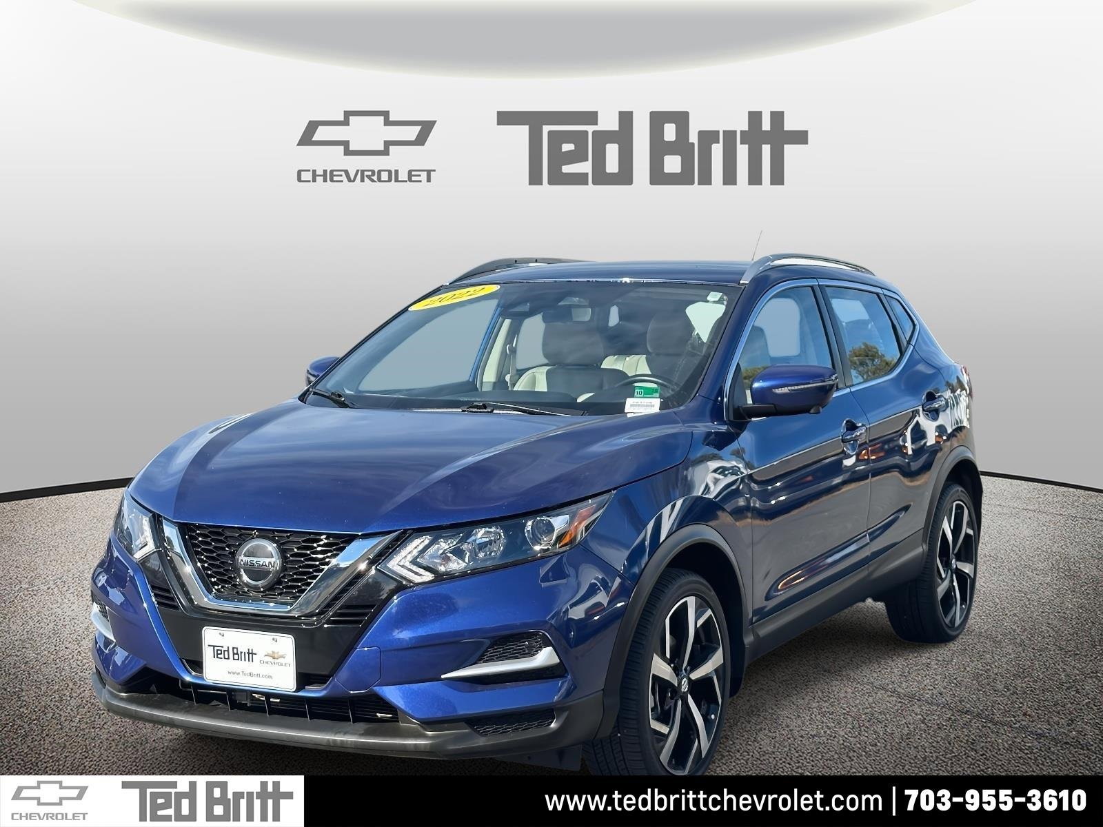 Used 2022 Nissan Rogue Sport SL image 1