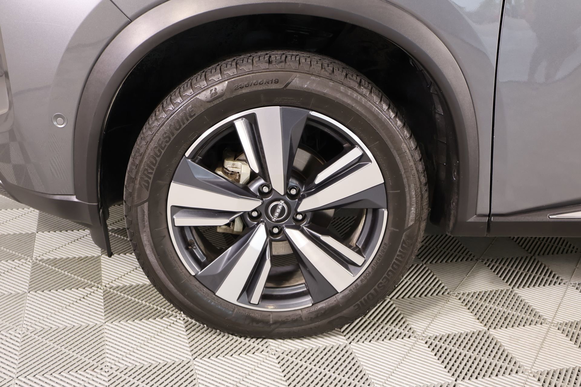 Used 2023 Nissan Rogue SL w/ SL Premium Package AWD/4WD image 19