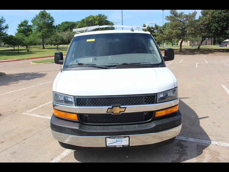 Used 2021 Chevrolet Express 2500 w/ Driver Convenience Package RWD image 8