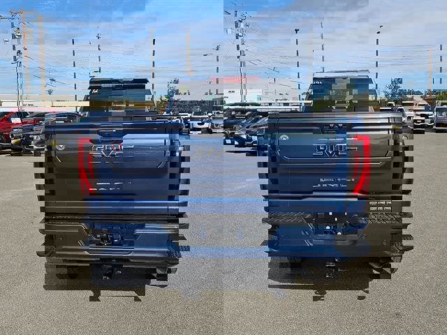 New 2026 GMC Sierra 2500 Denali Ultimate image 4