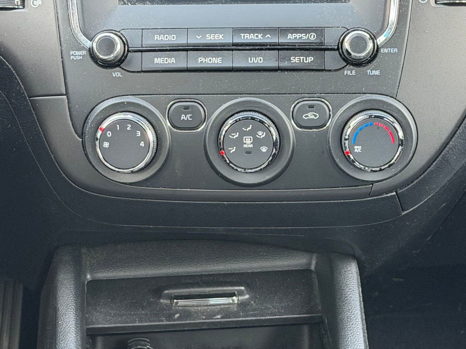 Used 2018 Kia Forte LX w/ LX Popular Package image 17