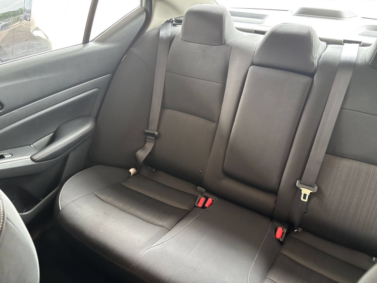 Used 2025 Nissan Altima 2.5 SV FWD image 39
