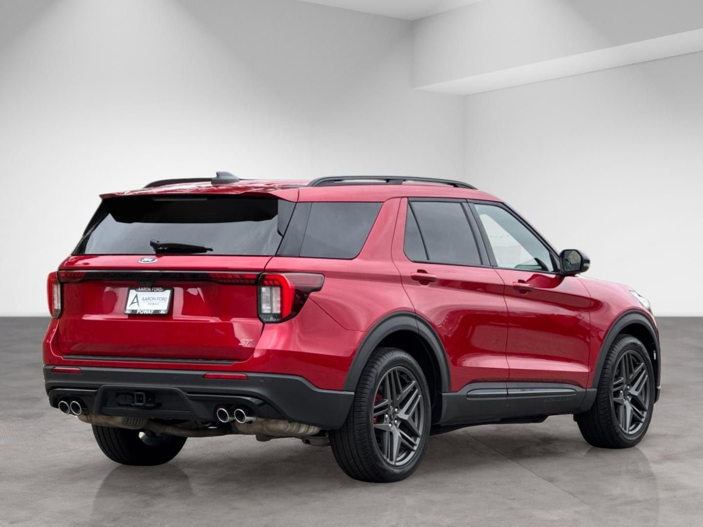Used 2025 Ford Explorer ST w/ Sun And Sound Package AWD/4WD image 6