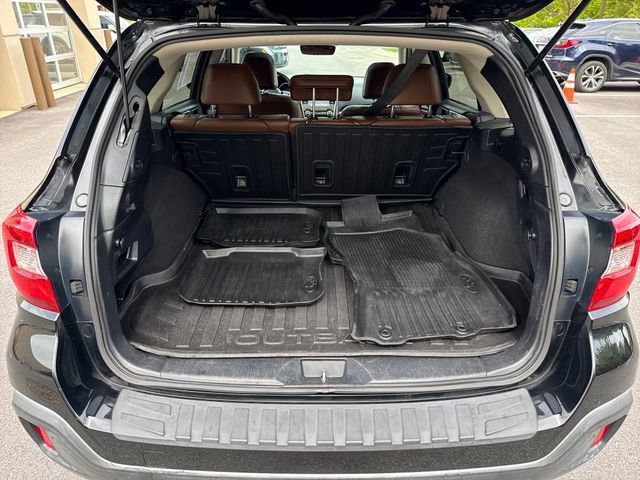 Used 2018 Subaru Outback 3.6R Touring w/ Popular Package #3 AWD/4WD image 23