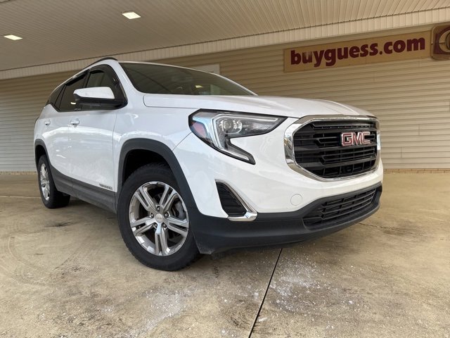 Used 2019 GMC Terrain SLE w/ Driver Convenience Package image 2