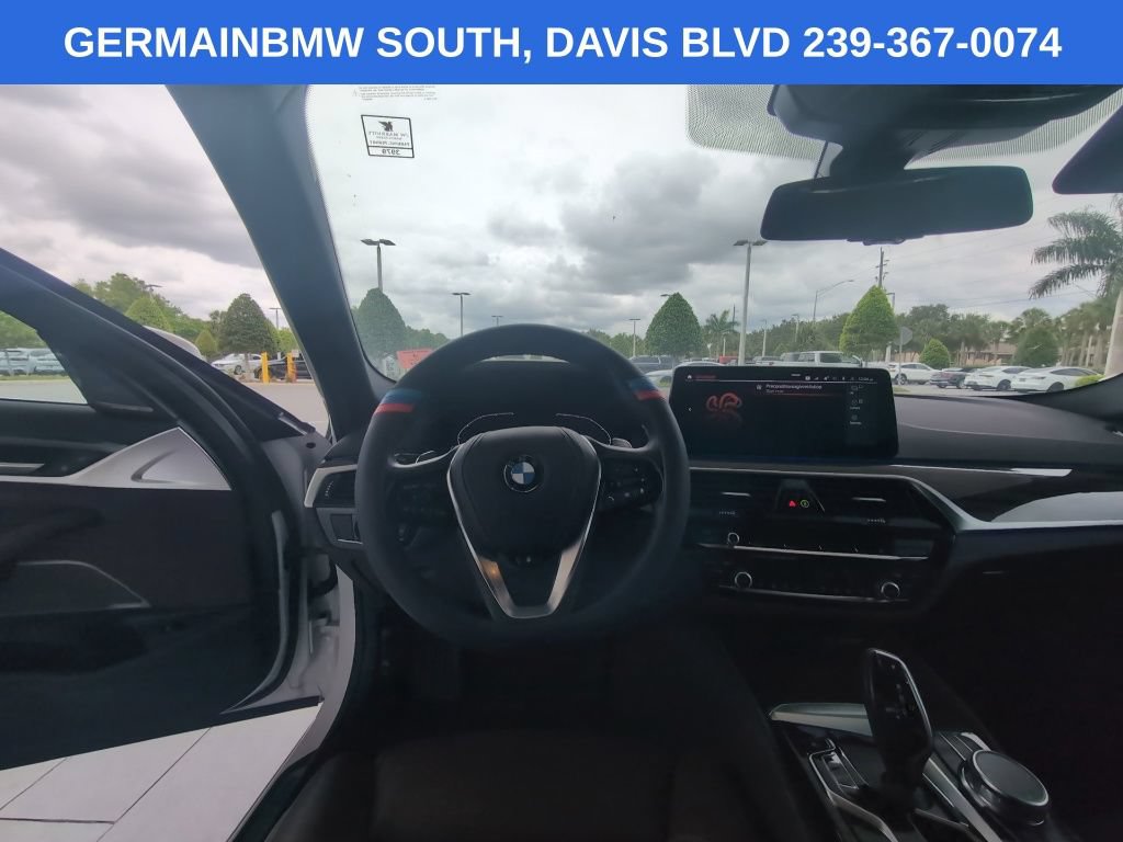 Used 2023 BMW 540i xDrive w/ Premium Package AWD/4WD image 18
