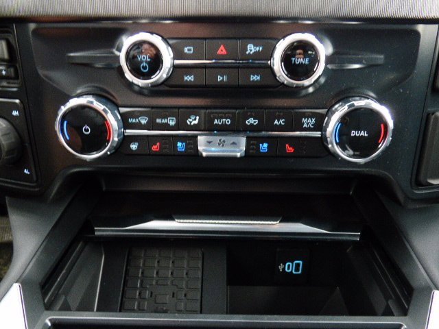 New 2026 Ford F350 Platinum image 17