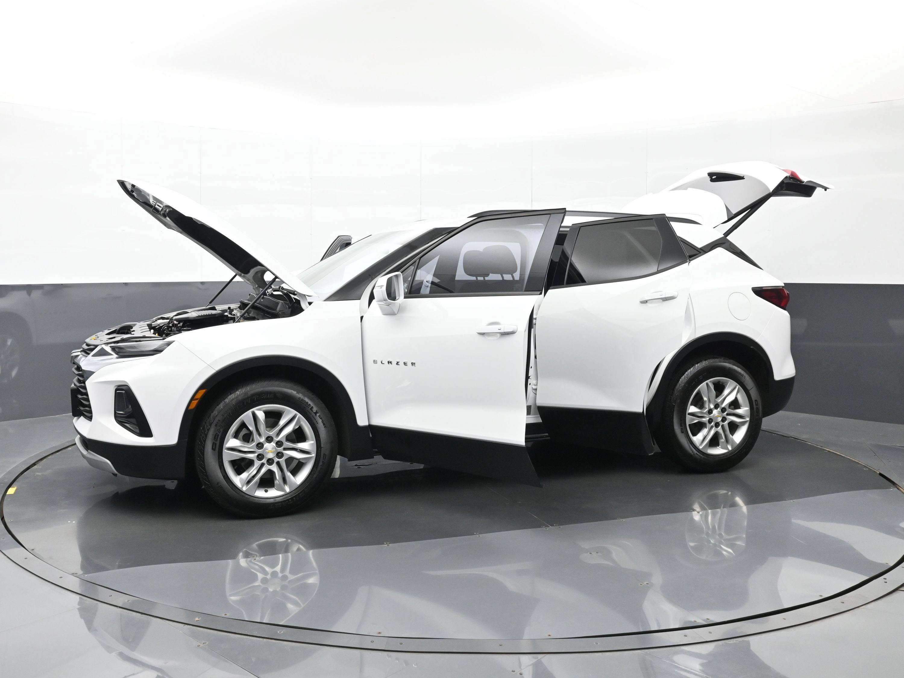 Used 2019 Chevrolet Blazer LT AWD/4WD image 47
