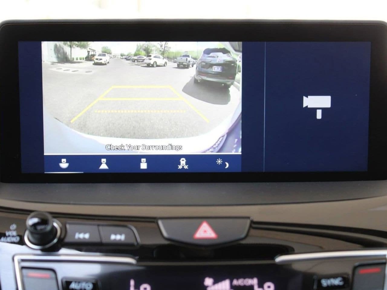 Used 2025 Acura RDX SH-AWD image 23
