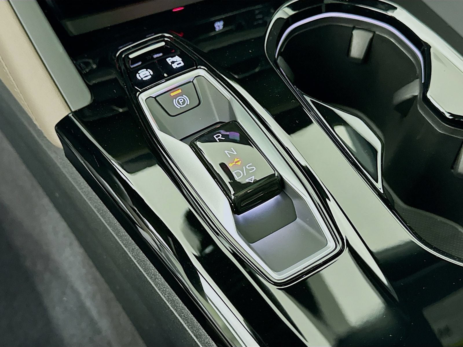 New 2026 Audi Q5 Premium AWD/4WD image 28