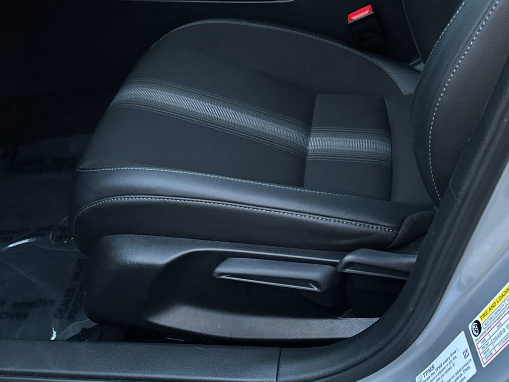 Used 2025 Honda Civic Sport image 19
