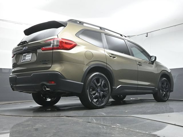 Certified 2025 Subaru Ascent Onyx Edition w/ Popular Package #2 AWD/4WD image 38
